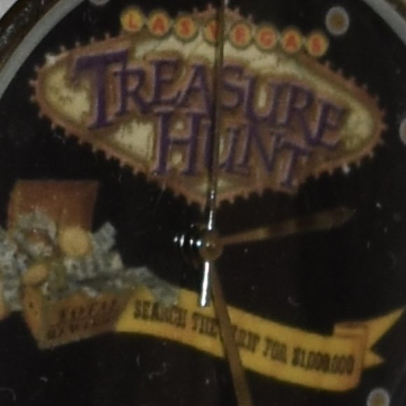Vintage Las Vegas Treasure Hunt Watch w Black Band - Picture 8 of 9